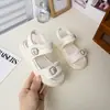 Zapatos para Niñas Sandalias de Princesa para Niños 2026 Nuevo Estilo de Verano Sandalias de Playa para Bebés Niñas Verano Suela Suave Punta Abierta