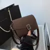 Bolsa Retrô Feminina 2025 Nova de Verão Versátil Bolsa Transversal Estilo Coreano Casual Trabalho Bolsa de Ombro Pequena Quadrada