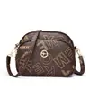 Bolsas de Mujer Transfronterizas 2026 Nueva Moda Bolso de Concha para Madres de Mediana Edad, Gran Capacidad Bolso de Hombro Cruzado Vintage