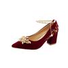 Sapatos de casamento femininos de salto grosso 2024 outono e inverno novo estilo vermelho vestido de noiva não cansativo xiuhe terno dois sapatos de casamento de uso único noiva