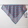 2026 Nuevo Bufanda Cuadrada Pequeña de Algodón Terciopelo Estampada por Ambos Lados para Primavera y Verano Bufanda de Cuello Versátil y Elegante para Mujer que Realza el Cutis