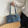 Nueva Bolsa Vintage para Motocicleta 2025, Bolso de Moda Femenina de Gran Capacidad, Bolso de Hombro Casual con Remaches para Viajar