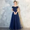 Vestido de Noite Azul de Um Ombro para Mulheres, Alto Padrão, Luxo Acessível, Nicho, Elegante para Anfitriã de Banquete, Estilo Princesa Vestido de Festa Anual
