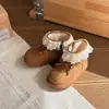 Botas para Niñas 2025 Invierno Nuevos Zapatos Infantiles Zapatos de Princesa para Niñas Botas Cálidas de Algodón Doble con Felpa Zapatos para Bebés