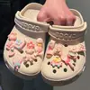 Fivela Desenho Urso de Goma Acessórios para Calçados com Furo DIY Flor de Sapato Encaixe Decoração do Cabedal de Chinelos Carlochi