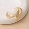 Pulseira Aberta Europeia e Americana Transfronteiriça Galvanizada CCB Textura Lisa, Bracelete Versátil da Moda, Joia Exagerada Exclusiva de Nicho