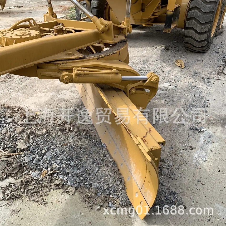 cat 140h grader (10)
