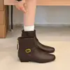 Botas de tornozelo da moda de outono para mulheres 2026, bico quadrado, salto grosso, versáteis, botas de moda femininas de corte baixo, com ajuste justo e fivela de cinto