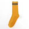 Otoño e invierno Nuevos calcetines de algodón para mujer con dos rayas estilo universitario japonés calcetines de doble aguja fabricantes al por mayor