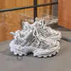 Nuevos Zapatos Infantiles para Niñas Primavera/Verano 2026, Tenis de Malla Transpirable, Zapatos Casuales con Estilo para Padres e Hijos, para Niños Mayores