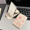 Espejo de tulipán plegable estilo ins muy elegante, espejo pequeño portátil para niñas, espejo de mano para dormitorio de estudiantes, espejo de maquillaje