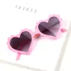 Novos óculos de sol infantis formato de coração Óculos de praia UV para bebê personalidade meninos e meninas moda moda
