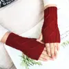 Yifan outono e inverno viagem ao ar livre quente moda coreana tendência luvas com buraco para o polegar short duas luvas de braço com diamante feminina