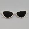 Nuevas gafas de sol de ojo de gato, gafas de sol para mujeres, hombres europeos y americanos, moda coreana, gafas de montura pequeña retro transfronterizas, generación mayorista