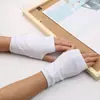 Guantes Transfronterizos de Primavera y Verano Medio Dedo Guantes Deportivos de Exposición Tejidos Cortos para Hombre y Mujer Otoño e Invierno Delgados DIY Mano