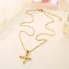 Collar de Acero Inoxidable Elegante con Colgante de Cruz de Circonita de Lujo Ligero Transfronterizo, No se Desvanece, Joyería de Acero Inoxidable de Moda
