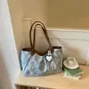 Bolso de Lona Estilo Artístico Estilo Universitario Coreano Transfronterizo para Mujer 2026 Verano Nuevo Moda Tendencia Bolso de Hombro de Gran Capacidad