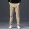 Pantalones casuales negros para hombre, nuevo estilo de otoño, pantalones rectos holgados, nuevos pantalones de vestir ajustados de moda 2026 para hombre