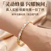 Pulseira de Aço Inoxidável Estilo Levemente Luxuoso Moda de Ponta Temperamento Europeu e Americano Versátil Hexagonal Inlaid Zircônio Pulseira de Aço Titânio Feminina
