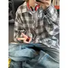 Camisa de manga larga a cuadros en blanco y negro transfronteriza para hombre, diseño retro americano de moda para otoño, chaqueta camisa casual de corte holgado