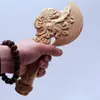 Hacha de Madera de Roble con Relieve de Nube, Modelo de Juguete Infantil, Arma de Madera Maciza de una Pieza, Accesorio para Escenario, Seguro