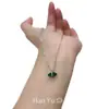 Colar Minimalista com Diamante Verde em Corte Marquesa para Mulheres, Corrente Elegante de Clavícula de Nicho de Luxo, Corrente para Suéter para Uso Diário Atacado