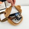 Bolso bandolera Bala Girl de color visón, pequeño bolso cuadrado, pequeño peluche, tarjeta, lindo teléfono capibara, marrón oscuro