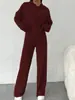 Comercio exterior europeo y americano 2026 nuevo conjunto casual para mujer sudadera con capucha holgada de punto de manga larga pantalones rectos en stock