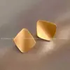 Brincos Elegantes para Mulheres com Design Único e Toque de Luxo, Novo Estilo Popular 2025, Brincos de Metal Exquisitos, Cobre