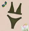 Novo biquíni europeu e americano de 2027, moda praia transfronteiriça, moderno e sexy, nylon, cor sólida, traje de banho de duas peças para mulheres