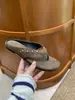 Nuevas Chanclas Retro de Cuero Mate con Pedrería de Suela Gruesa para Mujer 2026, Sandalias Planas de Playa para Uso en Exteriores