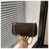 2025 Nuevo Estilo Otoño Estampado Moda Casual Retro Simple para Mujer Gran Capacidad Cadena Axila Hombro Cuadrado Pequeño Bolso de Mujer