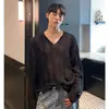 Tricô Respirável com Renda Vazada Estilo Coreano, Decote em V para Homens e Mulheres, Camiseta de Manga Longa de Luxo Leve Europeia e Americana, Tops Casal