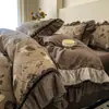 2025 Nuevo Estilo Retro Lino Cáñamo Crudo Encaje Juego de Cuatro Piezas Estilo Encaje Coreano Cama Sábanas de Cama Juego de Tres Piezas Listo para la Venta