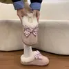 Chinelos de Algodão Pelúcia para Interior com Laço de Coração Feminino, Solado Grosso, para Mulheres 2026 Inverno, Tipo Calça-Pé, Quentinhos, Pós-parto