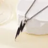 Tohm Moda Hip-Hop Europea y Americana Acero Inoxidable Colgante Gota de Aceite Cadena Larga para Suéter Accesorio Sencillo Versátil Unisex Collar