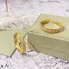 Anel Empilhado Estilo Japonês-Coreano Exquisito Brilhante Gimmel Calidoscópio Borda de Contas Edição Estreita Zircônia Fileira Única de Diamantes para Homens e Mulheres
