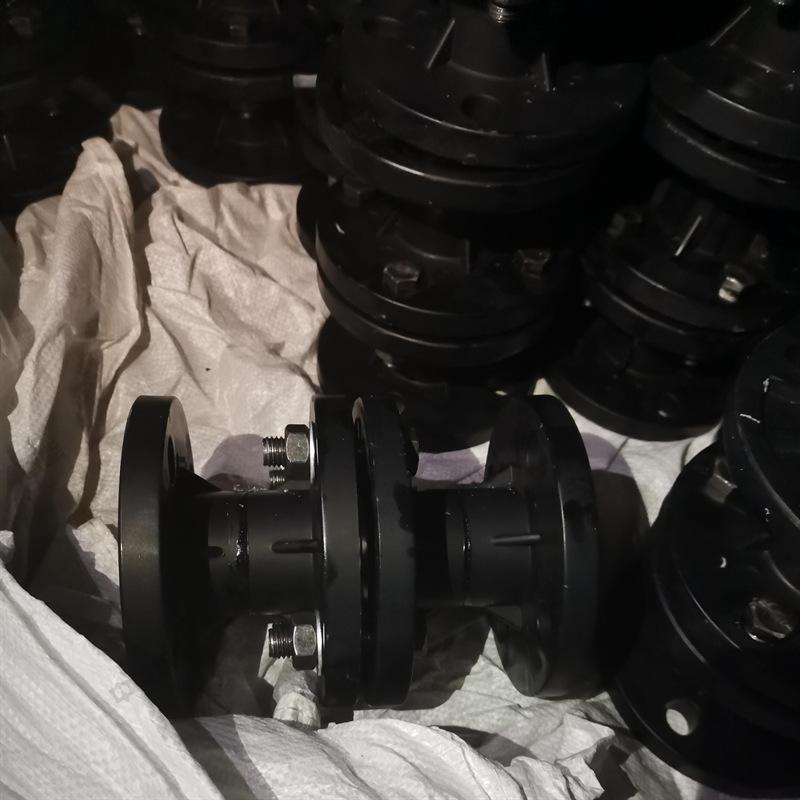 ~~J}~81JR39{U6C(PCEDP{L