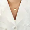 Drama coreano com o mesmo estilo guardião doce coração de renda em forma de coração pingente de concha de strass suave e adorável colar joia de aço titânio transfronteiriça