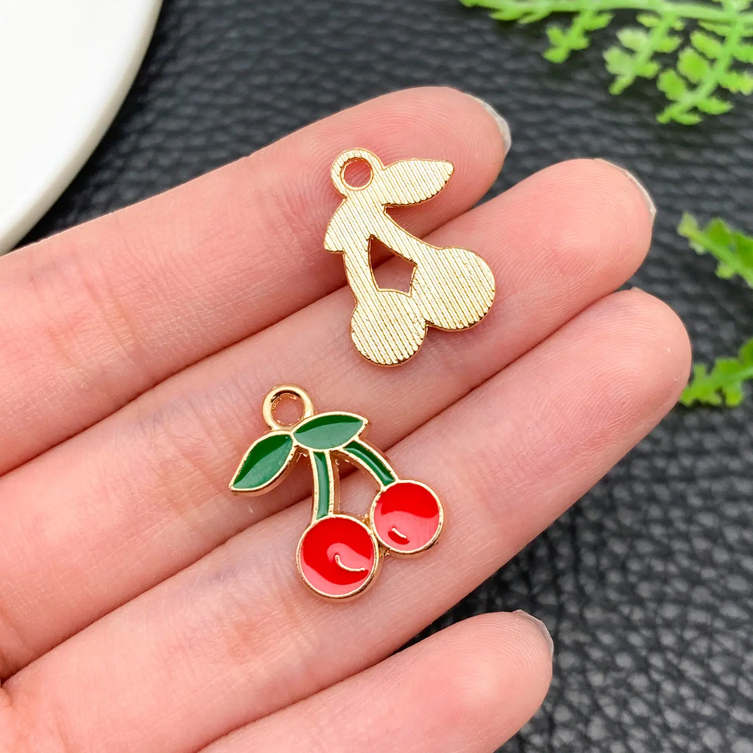 8621-J-滴油红色水果樱桃12x18mm-锌合金-1g