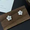 Pendientes Largos Florales de Borla de Flor de Cerezo de Diseño Nicho Populares al por Mayor para Mujer, Pendientes de Pétalos, Doble Uso de una Pieza