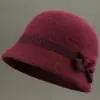 Sombrero para mujer de mediana edad y anciana otoño e invierno gorro de punto con felpa ala ancha gorro de punto para madre mayor protección contra el frío calidez sombrero de algodón