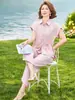 Conjunto de verano para mamá, elegante conjunto de dos piezas de blusa de gasa, nuevo modelo 2026, moderno conjunto de dos piezas con top de manga corta para mujeres de mediana edad y mayores