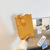 Bolso Casual de Moda de Verano 2026 para Mujer con Textura Simple, Bolso de Hombro Cruzado Individual, Bolso Cubo de Diseño de Nicho