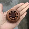 Cuentas de la Fortuna de Madera de Durazno y Tuya, Pieza de Mano Redonda para Alivio del Estrés, Ejercitador de Manos de Madera Maciza para Atraer la Riqueza para Personas de Mediana Edad y Mayores, Rueda de Viento y Fuego