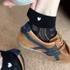 Calcetines Cortos Finos Transpirables de Corte Bajo para Mujer, Calcetines Invisibles Frescos de Verano con Forma de Corazón Hueca, No Asfixiantes, Versátiles Calcetines de Algodón hasta la Mitad de la Pantorrilla