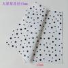 Al por mayor en stock 50*35cm Papel de copia de puntos negros 17g Papel de separación para ropa Artículos de cuero Tira a prueba de humedad Papel de pera rayado
