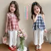 Conjunto Xadrez com Gola Halter para Meninas Roupa de Verão 2026 Novo Estilo Moda Coreana Conjunto de Duas Peças para Crianças Pequenas