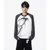 Camiseta de Manga Larga Rayada con Estampado de Personalidad Casual Otoño 2026 para Hombre, Estilo Callejero Americano, Manga Raglán, Top Versátil a la Moda
