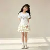 Conjunto de Dos Piezas de Falda Corta de Dibujos Animados para Niñas Mayores, Nuevo Estilo de Verano, Bloques de Color, Conjunto Versátil de Vestido Pulóver Estilo Coreano